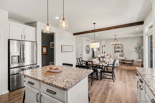 5531 Morgan Lake Drive, Clarkston, MI 48348