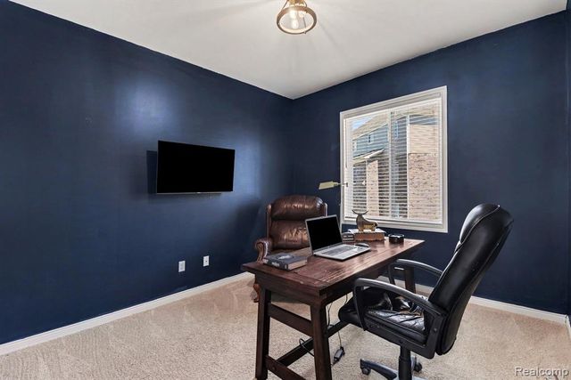 5531 Morgan Lake Drive, Clarkston, MI 48348