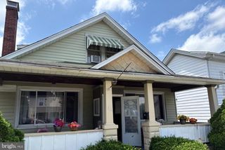 66 PENNSYLVANIA AVE, Coatesville, PA 19320