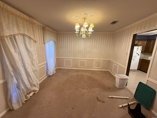 10 Twin Pine Place, Little Rock, AR 72210