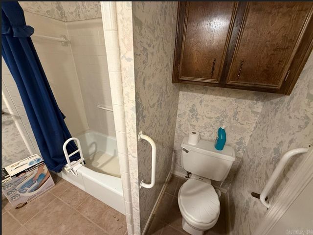 10 Twin Pine Place, Little Rock, AR 72210