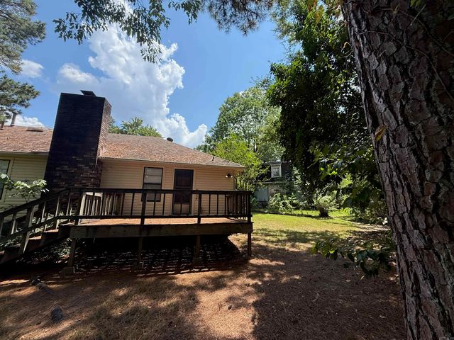 10 Twin Pine Place, Little Rock, AR 72210