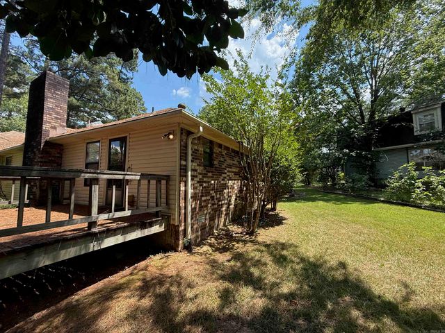 10 Twin Pine Place, Little Rock, AR 72210