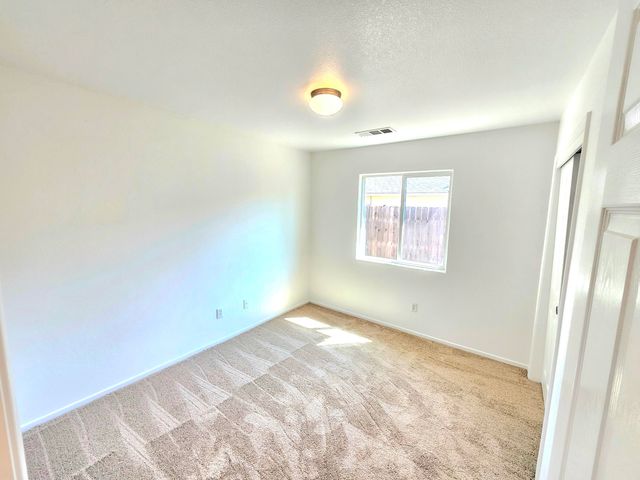 211 Yellowstone Street, Tulare, CA 93274