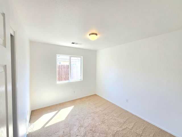 211 Yellowstone Street, Tulare, CA 93274