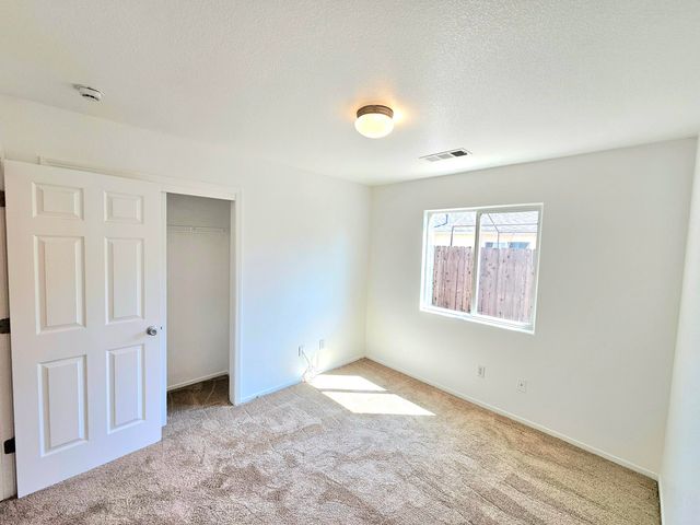 211 Yellowstone Street, Tulare, CA 93274