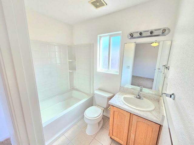 211 Yellowstone Street, Tulare, CA 93274