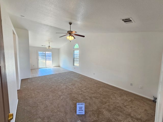 211 Yellowstone Street, Tulare, CA 93274