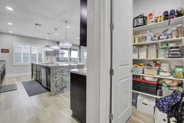2373 Omega Court, Tracy, CA 95377