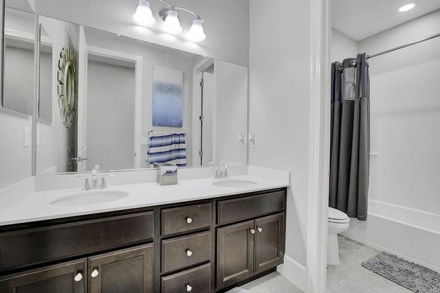 2373 Omega Court, Tracy, CA 95377