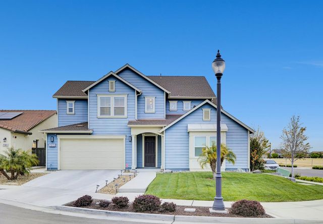 2373 Omega Court, Tracy, CA 95377