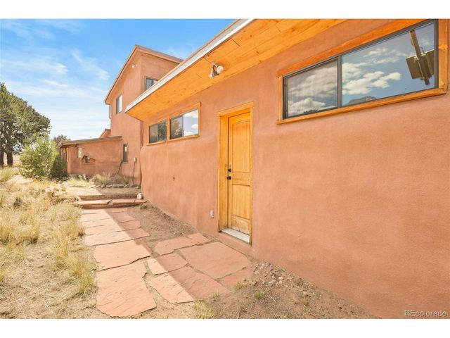 427 S Hemlock St, Crestone, CO 81131