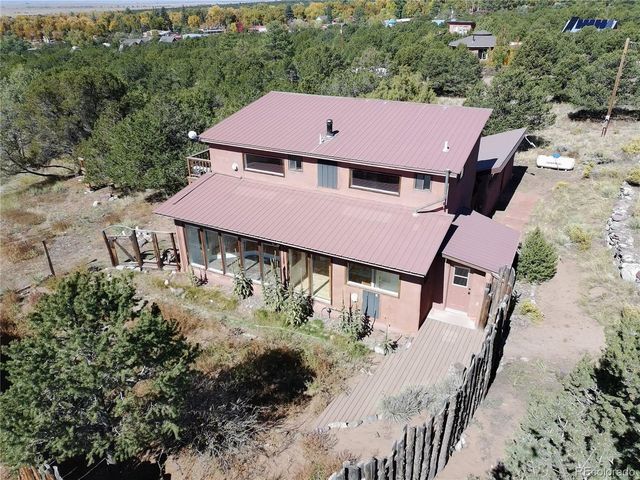 427 S Hemlock St, Crestone, CO 81131