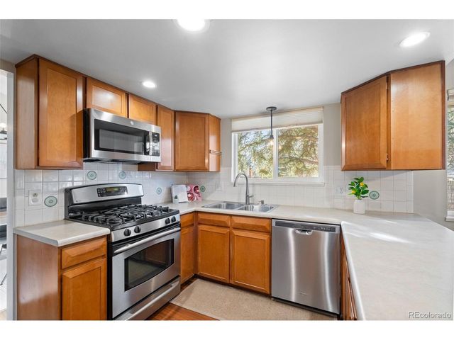 3301 Alkire Ct, Golden, CO 80401