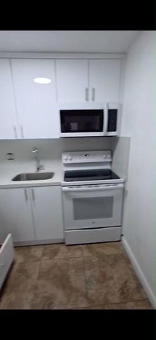 3640 NW 9TH Street 306, Miami, FL 33125