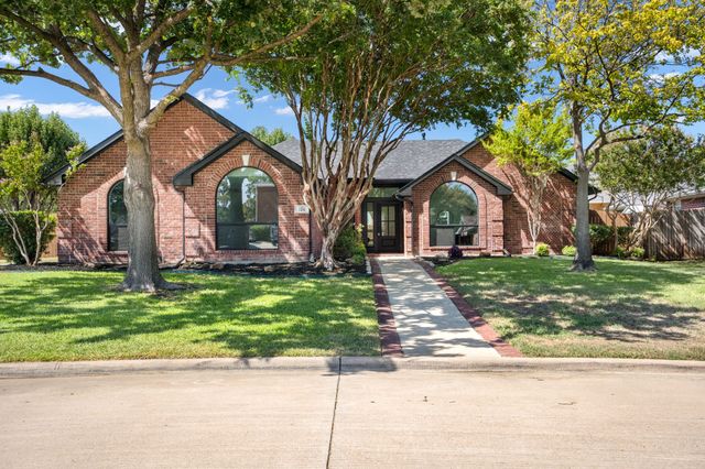 126 Silver Rock Drive, Trophy Club, TX 76262