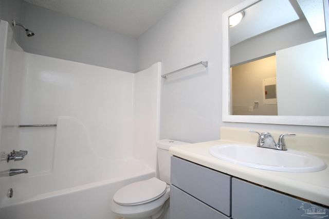 7116 Pearson Rd C, Pensacola, FL 32526