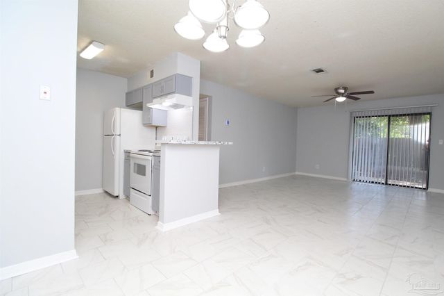 7116 Pearson Rd C, Pensacola, FL 32526