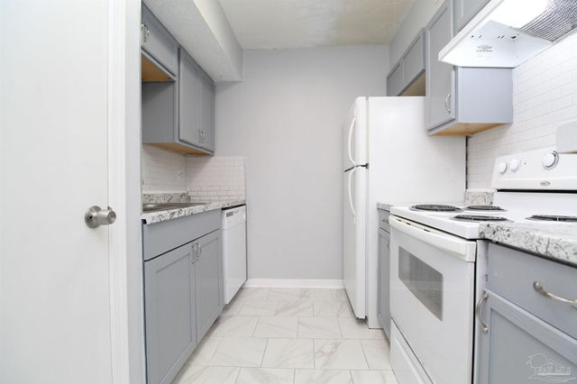 7116 Pearson Rd C, Pensacola, FL 32526