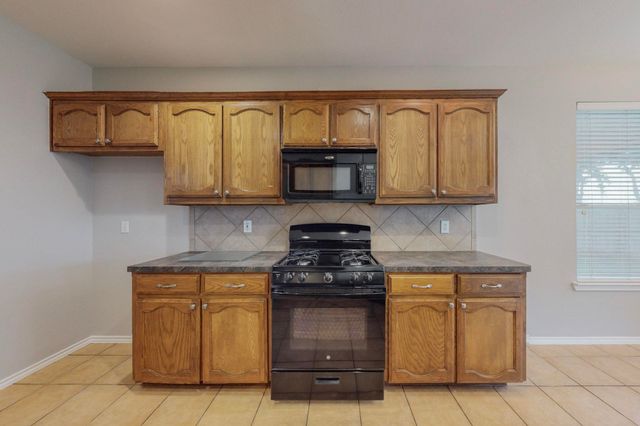 4134 Petersburg Drive, Fort Worth, TX 76244