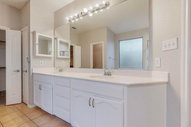 4134 Petersburg Drive, Fort Worth, TX 76244