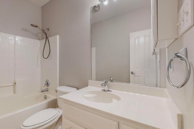 4134 Petersburg Drive, Fort Worth, TX 76244