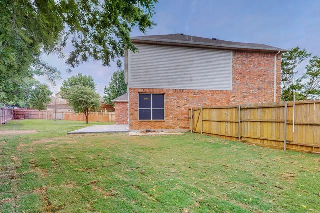 4134 Petersburg Drive, Fort Worth, TX 76244