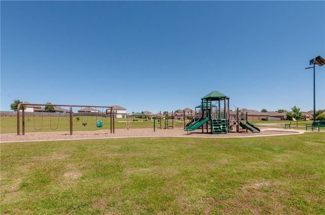 4134 Petersburg Drive, Fort Worth, TX 76244