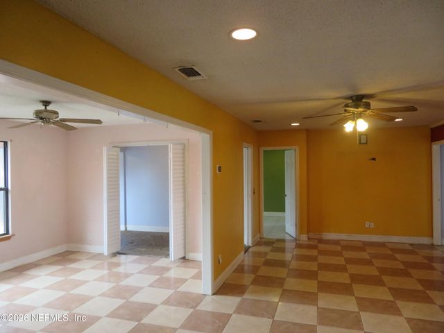 5479 HARDEN Avenue, Orange Park, FL 32065