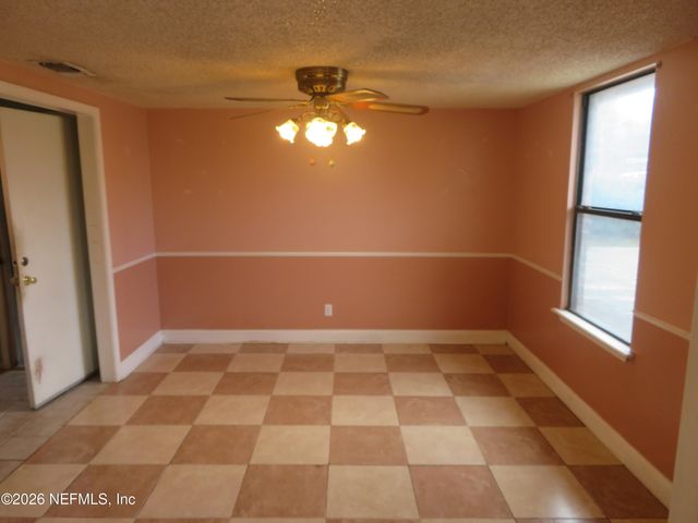 5479 HARDEN Avenue, Orange Park, FL 32065