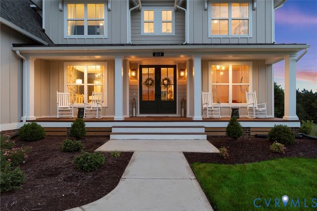 7737 Dandridge Dr, Quinton, VA 23141