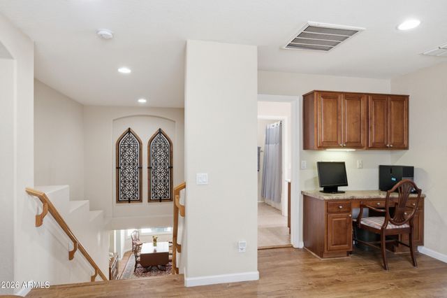 6968 S WILSON Drive, Chandler, AZ 85249