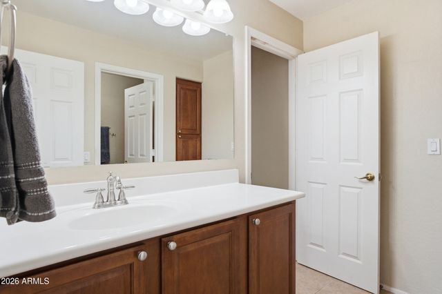 6968 S WILSON Drive, Chandler, AZ 85249