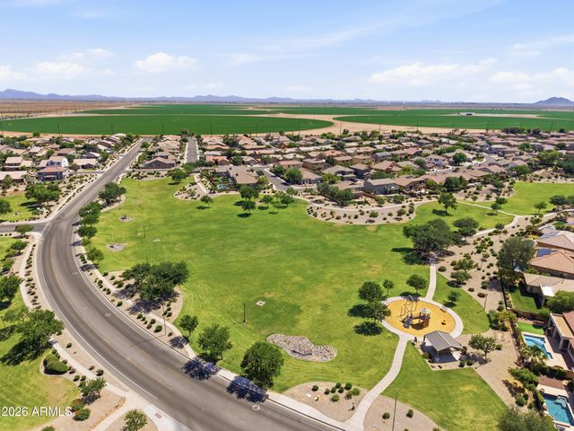 6968 S WILSON Drive, Chandler, AZ 85249