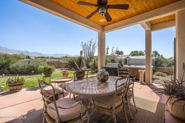 4009 Firethorn Court, Las Cruces, NM 88011