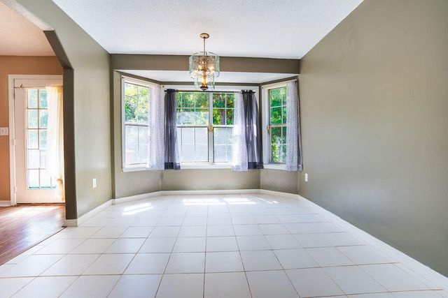 214 Southgate Drive, Crestview, FL 32539