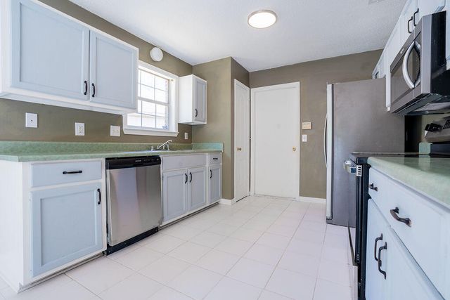 214 Southgate Drive, Crestview, FL 32539