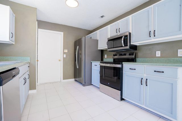 214 Southgate Drive, Crestview, FL 32539