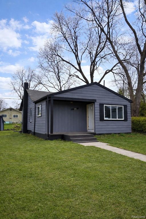 106 W Cornell Avenue, Pontiac, MI 48340