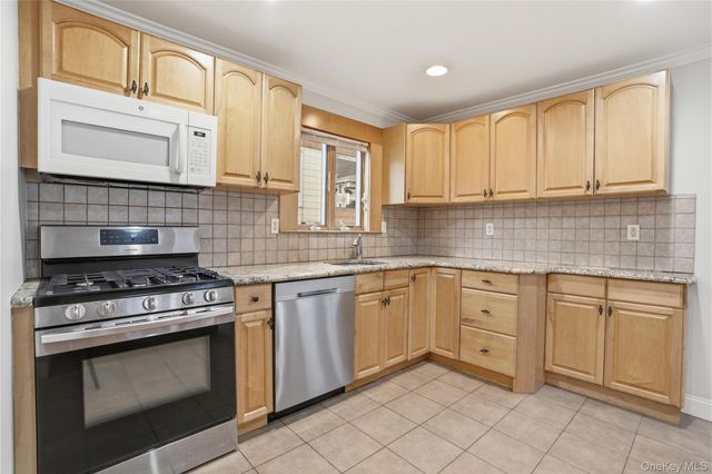 3 Ross Avenue, Nyack, NY 10960