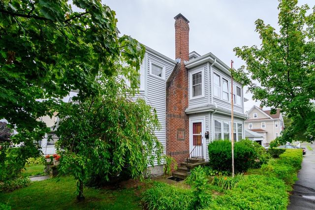 37 Davis St 37, Quincy, MA 02170
