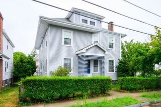 37 Davis St 37, Quincy, MA 02170