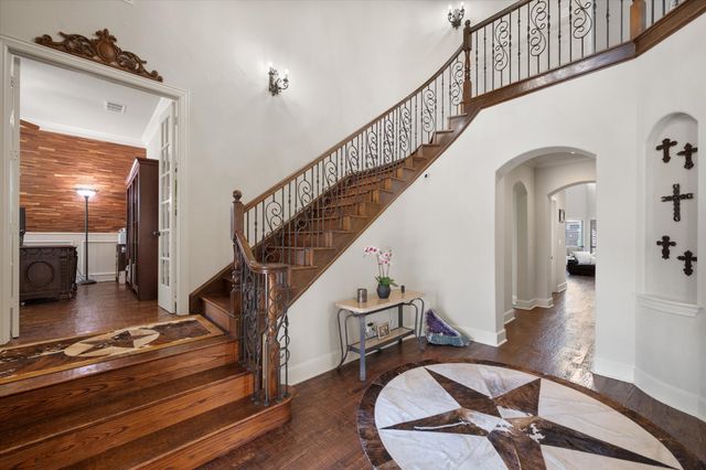 8113 Long Trail Drive, North Richland Hills, TX 76182