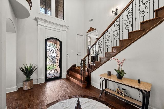 8113 Long Trail Drive, North Richland Hills, TX 76182