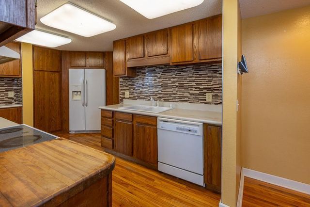 227 W 5th Street, Mankato, MN 56001