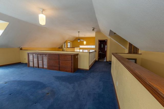 227 W 5th Street, Mankato, MN 56001