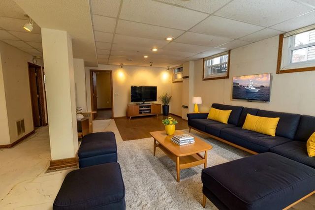 227 W 5th Street, Mankato, MN 56001