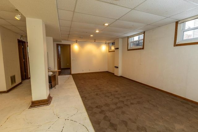 227 W 5th Street, Mankato, MN 56001