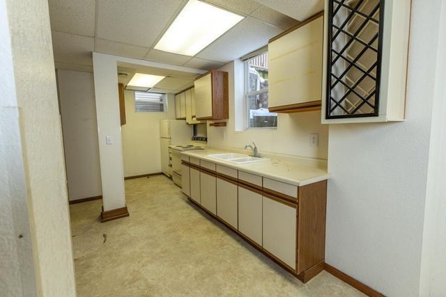 227 W 5th Street, Mankato, MN 56001