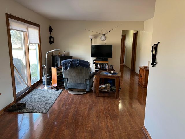 5560 Refugee Road NW, Baltimore, OH 43105